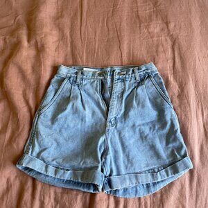 Vintage Bill Blass High Waisted Size 10 Jean Shorts